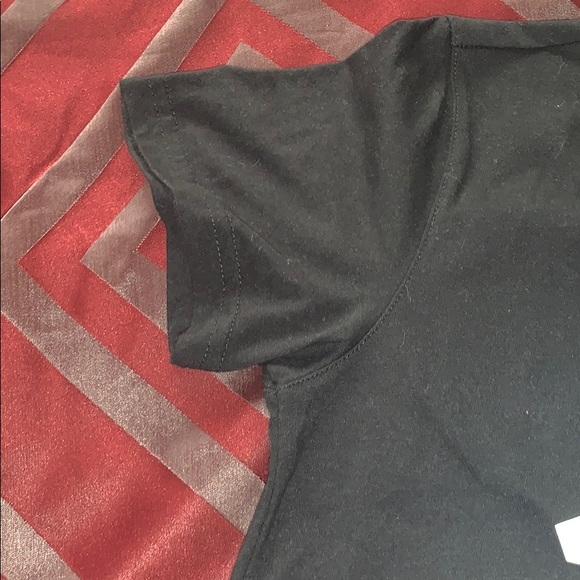 Adidas basic Tee - Picture 3 of 5